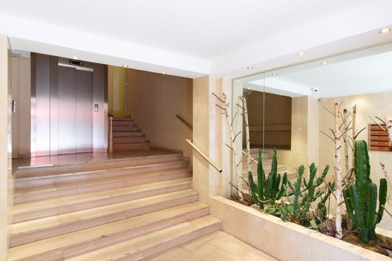 Magnificent Renovated 4-Room Apartment - Croisette Carre D'Or Кан Екстериор снимка